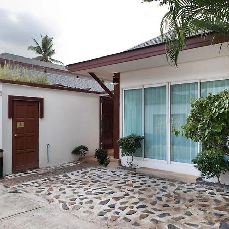 Oyo 1043 The Sun Pool Villa Бофут Екстериор снимка