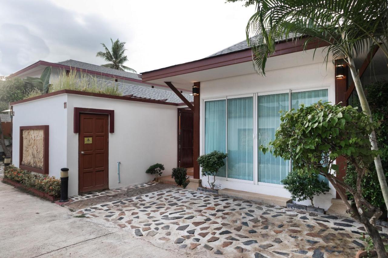 Oyo 1043 The Sun Pool Villa Бофут Екстериор снимка