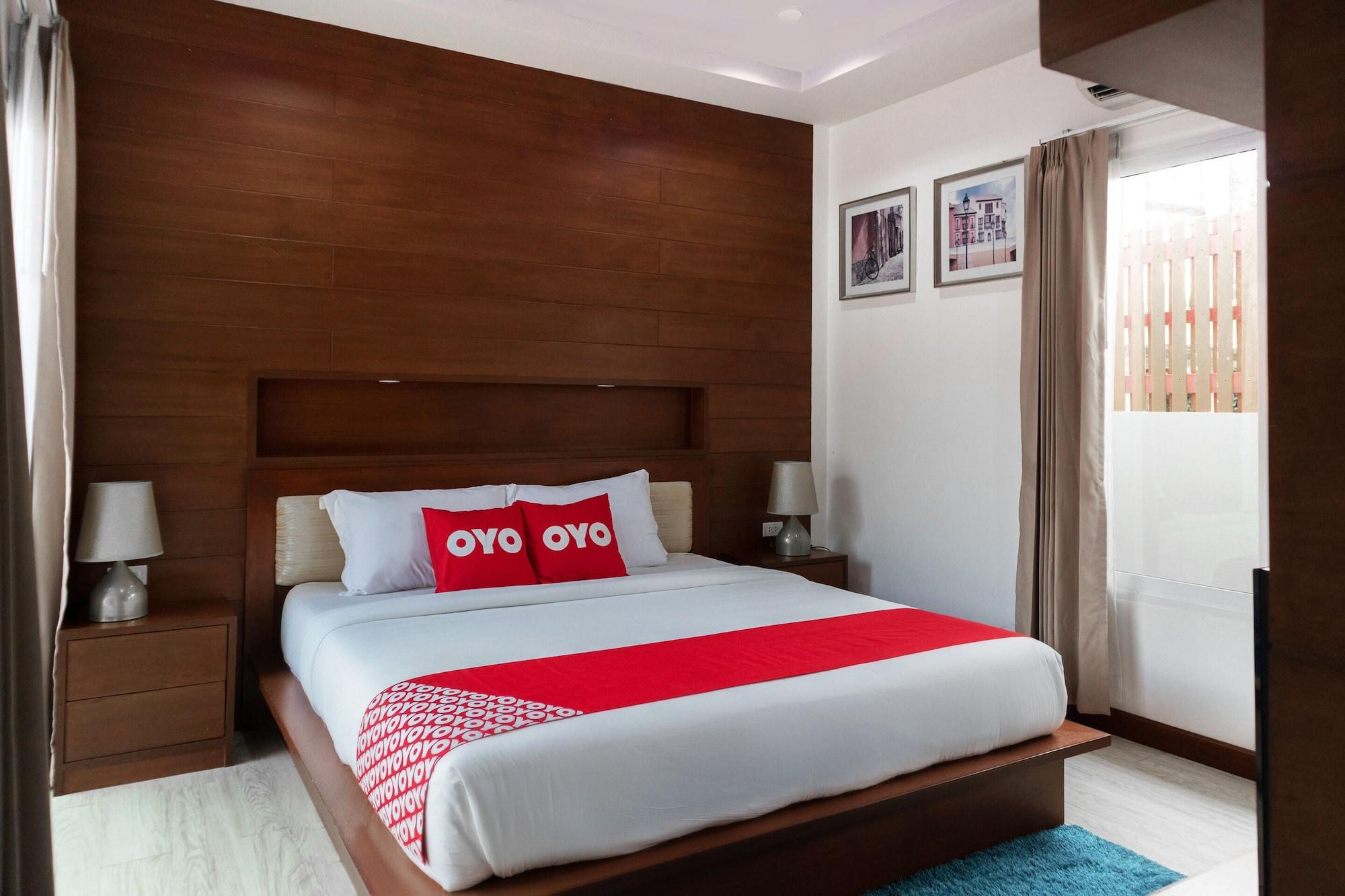 Oyo 1043 The Sun Pool Villa Бофут Екстериор снимка