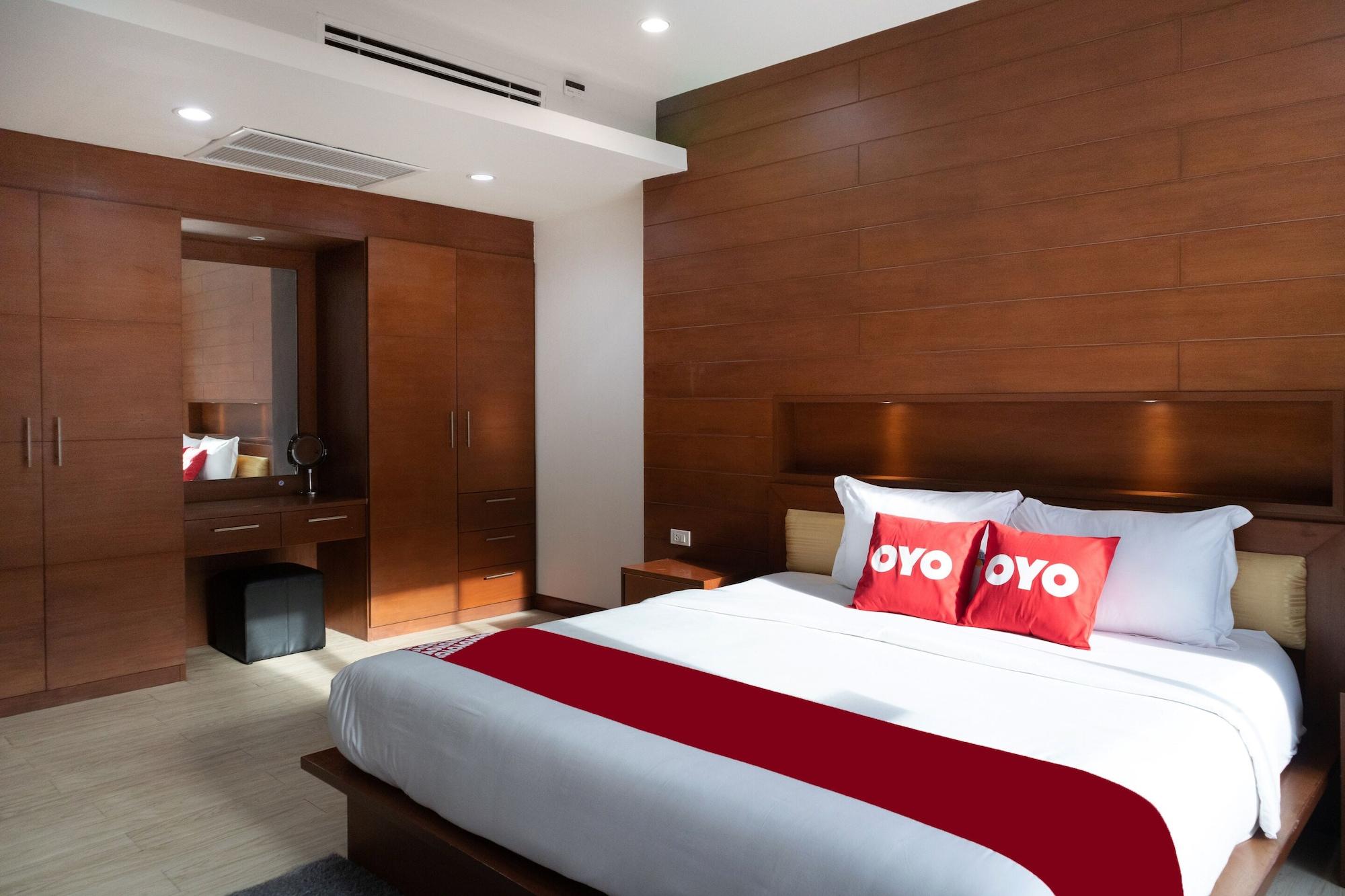 Oyo 1043 The Sun Pool Villa Бофут Екстериор снимка