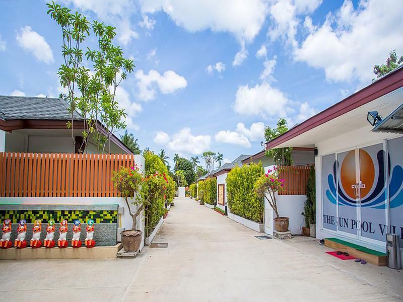 Oyo 1043 The Sun Pool Villa Бофут Екстериор снимка